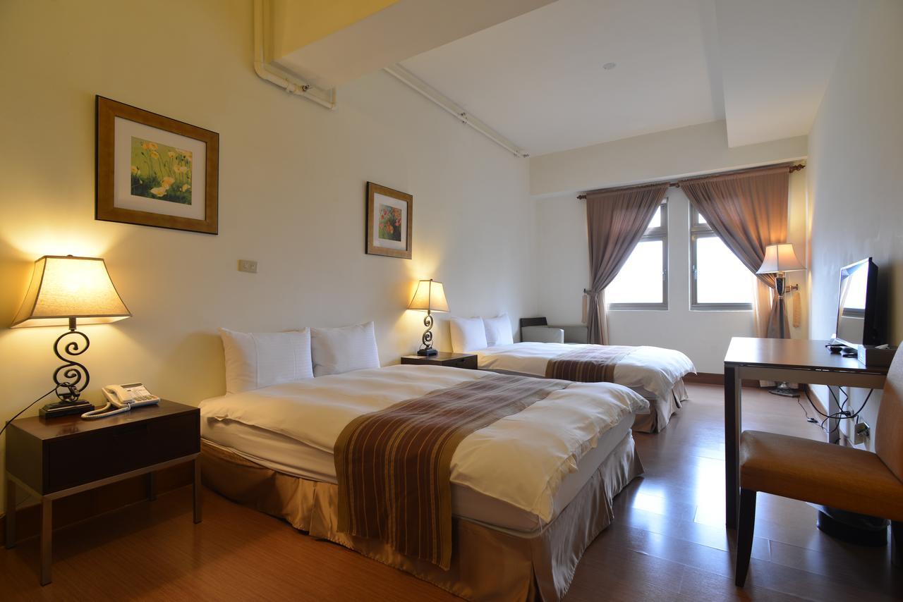 Yago Inn Тамсуи Экстерьер фото