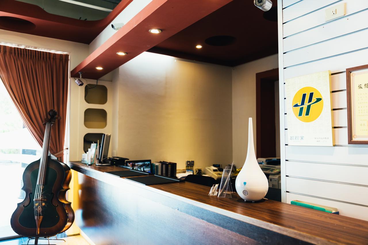 Yago Inn Тамсуи Экстерьер фото